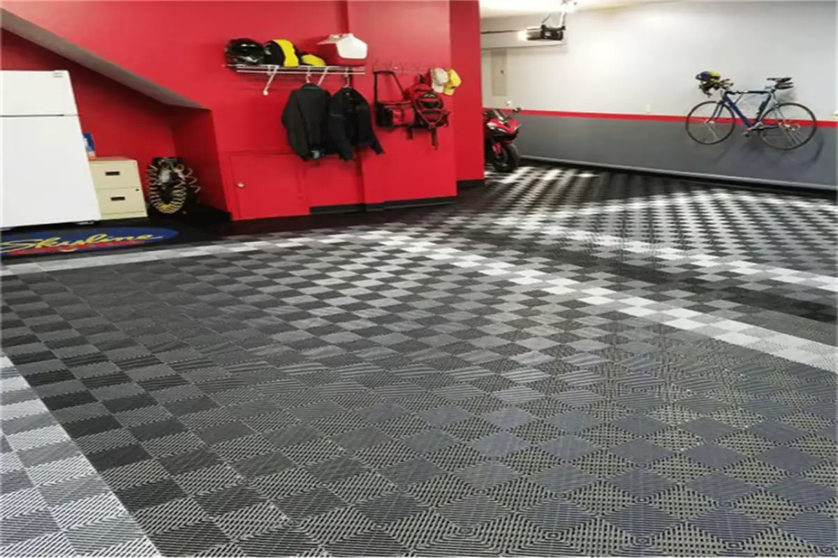 898114926_Anti-Skid Tiles 3.webp